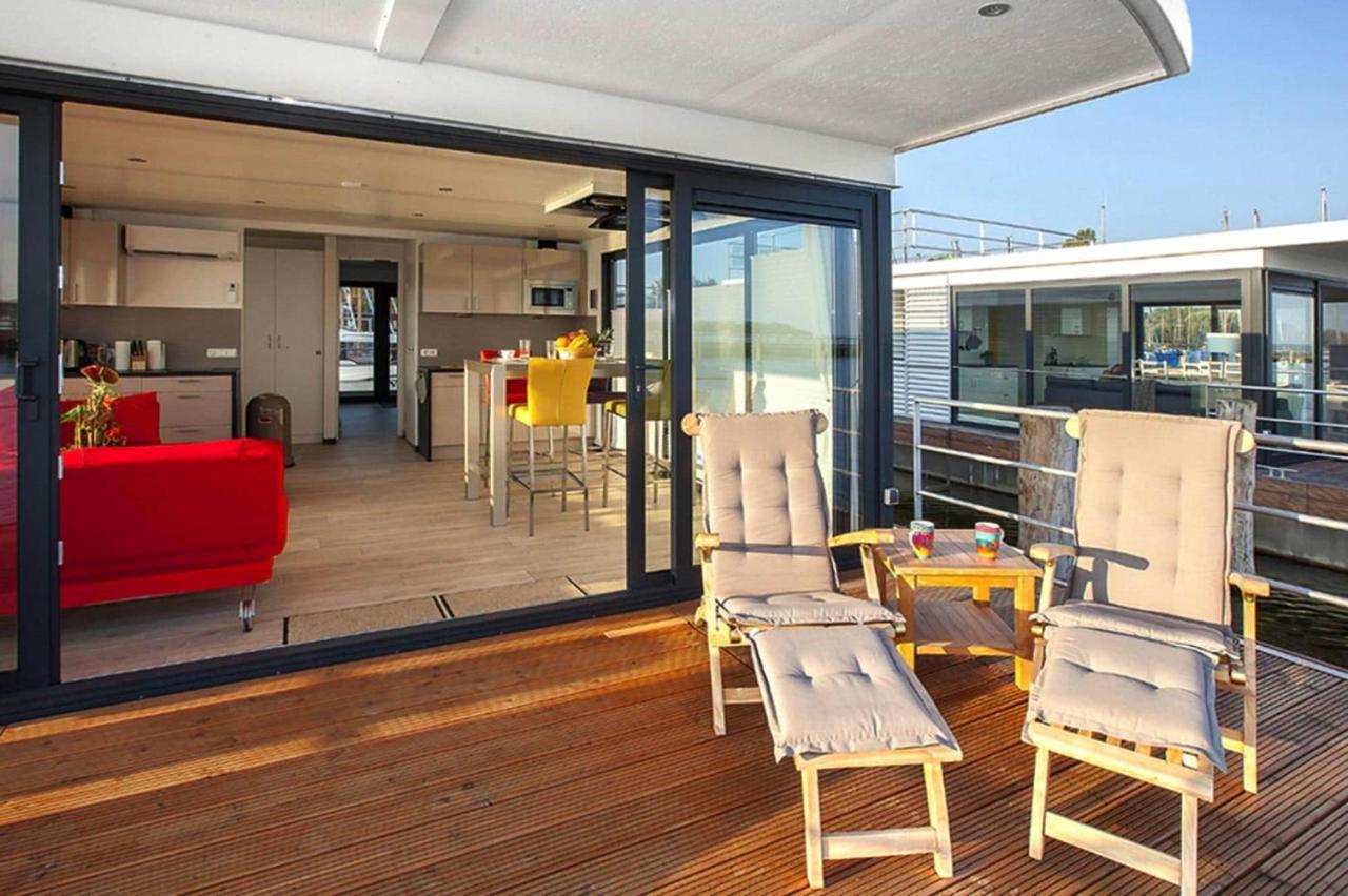 Hausboot Floating Houses Blue Active In Ribnitz-Damgarten Exterior foto